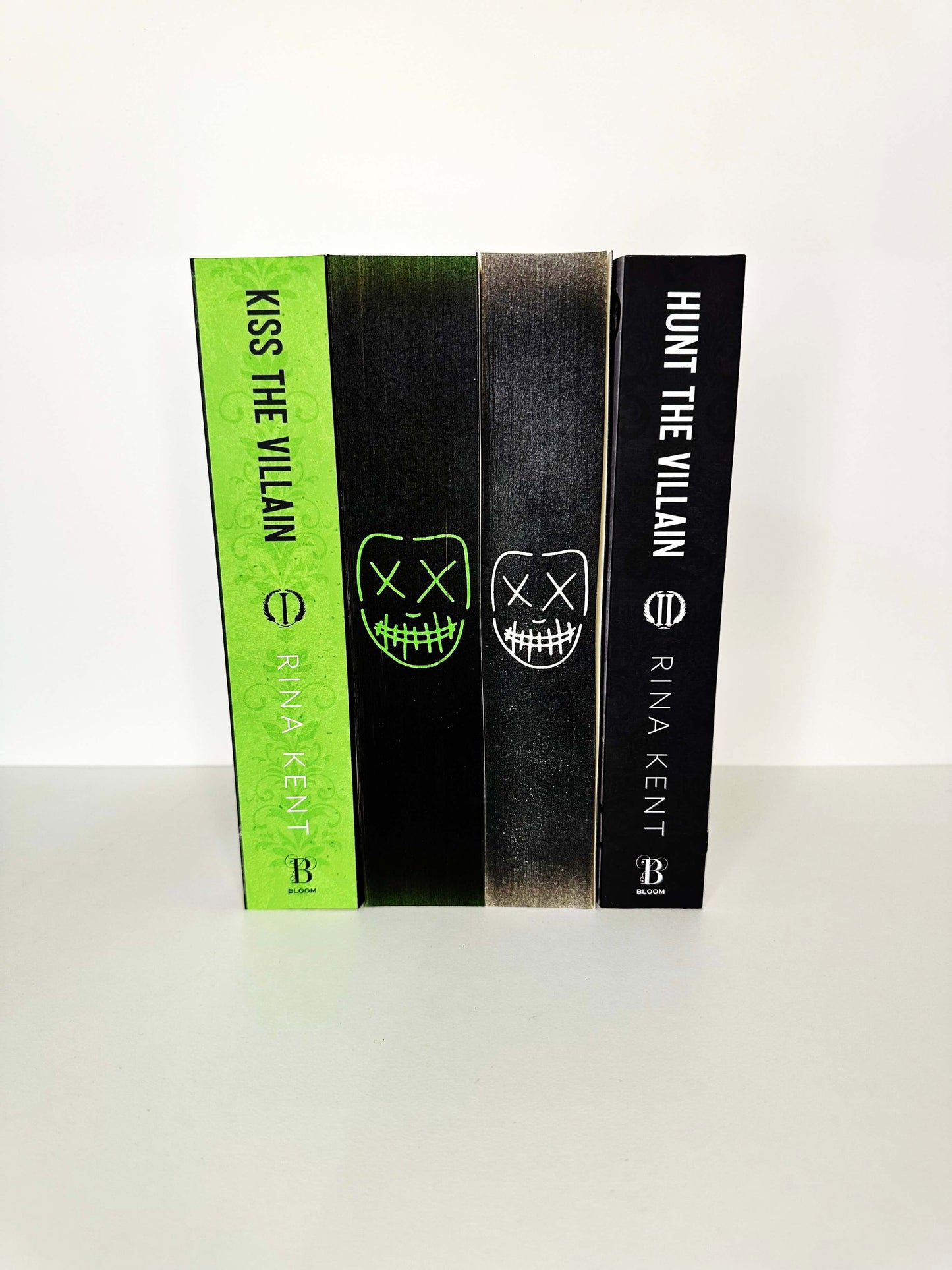 Villain Duo of Kiss The Villain & Hunt The Villain by Rina Kent- BLOOM EDITION